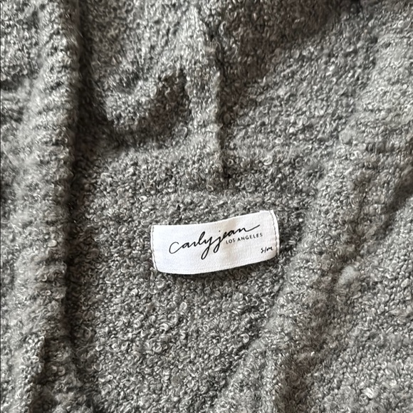 Carly Jean Los Angeles Gray Crew Neck Sweater - Picture 3 of 4